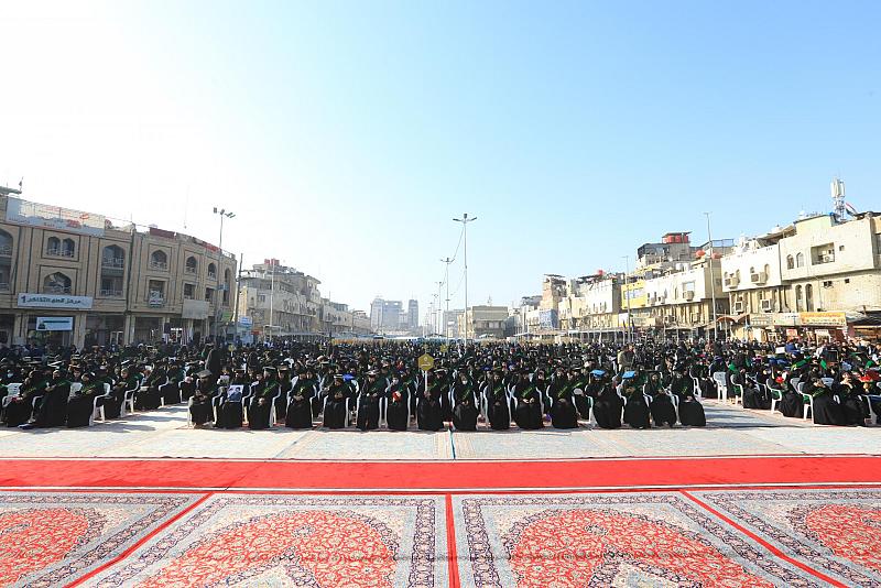 بدء توافد طالبات الجامعات العراقية للمشاركة بحفل التخرج المركزيّ