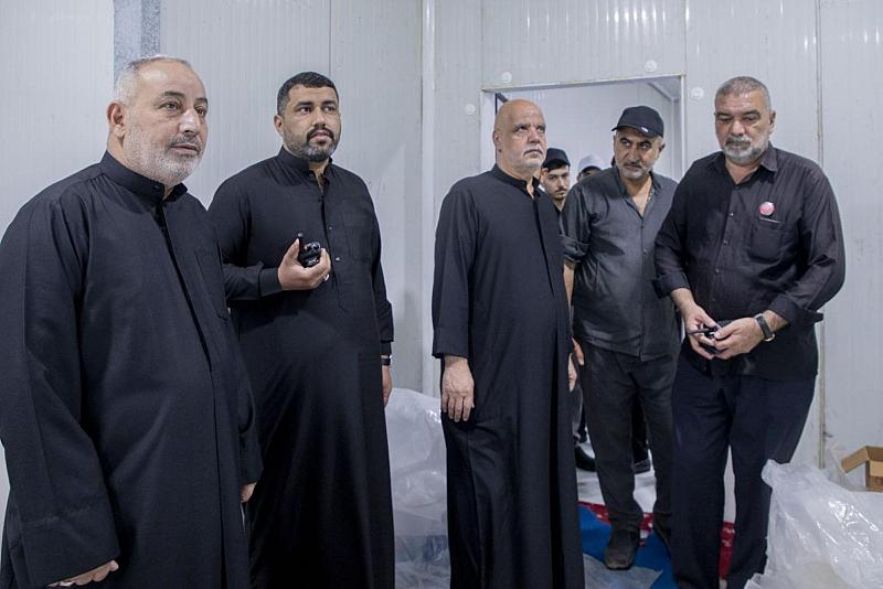 المشرف على مجمع أبي الفضل العباس (عليه السلام) يتفقد الخدمات المقدمة لزائري الأربعين