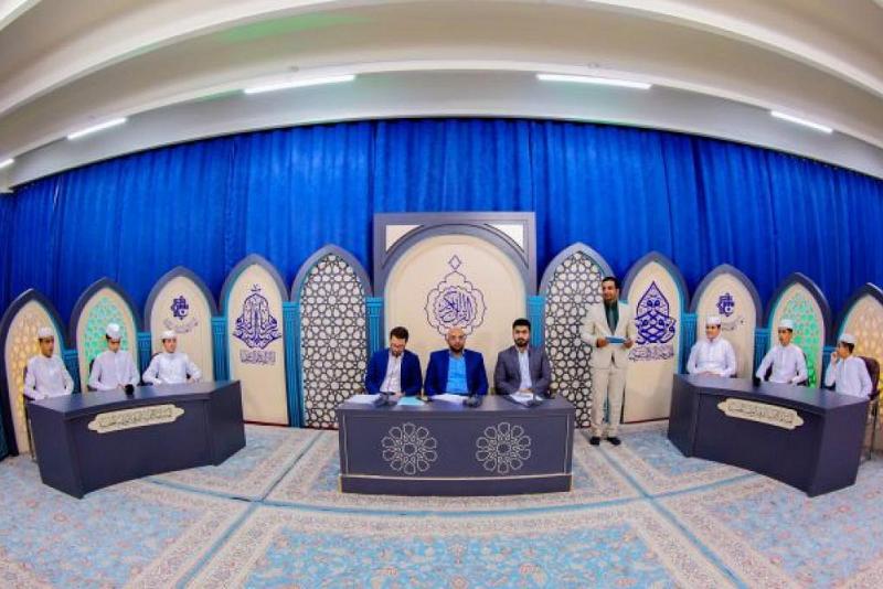 مركز المشاريع القرآنية يقيم مسابقة قرآنية فرقيّة خاصة بطلبة مشروع أمير القراء الوطني