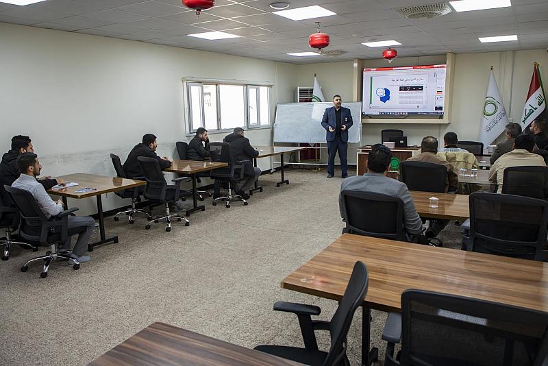 أكاديمية التطوير الإداري تنظّم دورة في اللغة الفارسية لعدد من ملاكات العتبة العباسية المقدسة