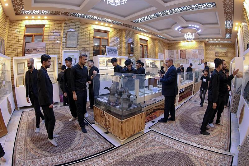 المجمع العلمي ينظّم سفرةً دينية إلى مرقد الإمام علي (عليه السلام) لطلبة الحفظ في كربلاء