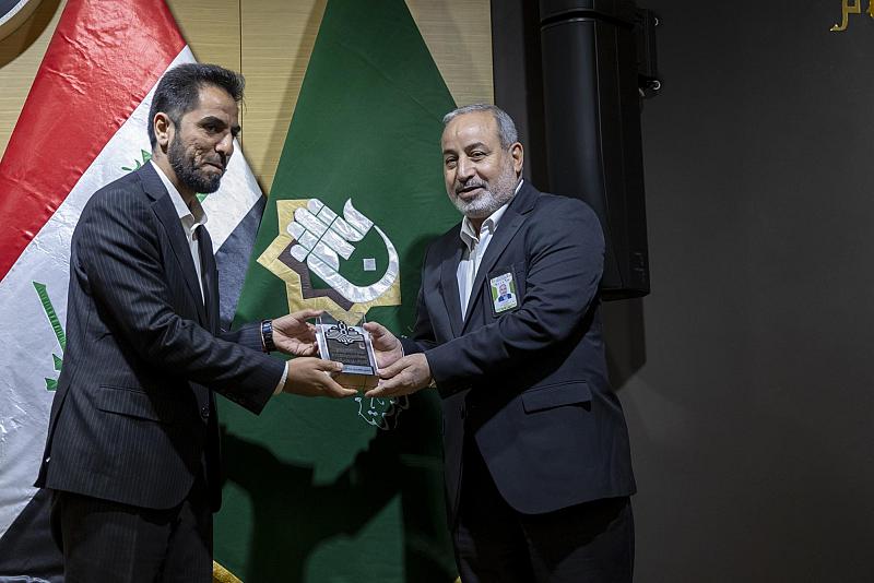 المجمع العلمي يكرّم اللجنة المشرفة والتحكيمية والفائزين بمسابقة (ذلك الكتاب)