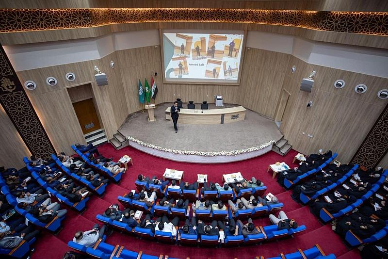ملتقى معلم العميد: كيف يتحول المعلم من ناقلٍ للمعرفة إلى صانعٍ للحلول؟