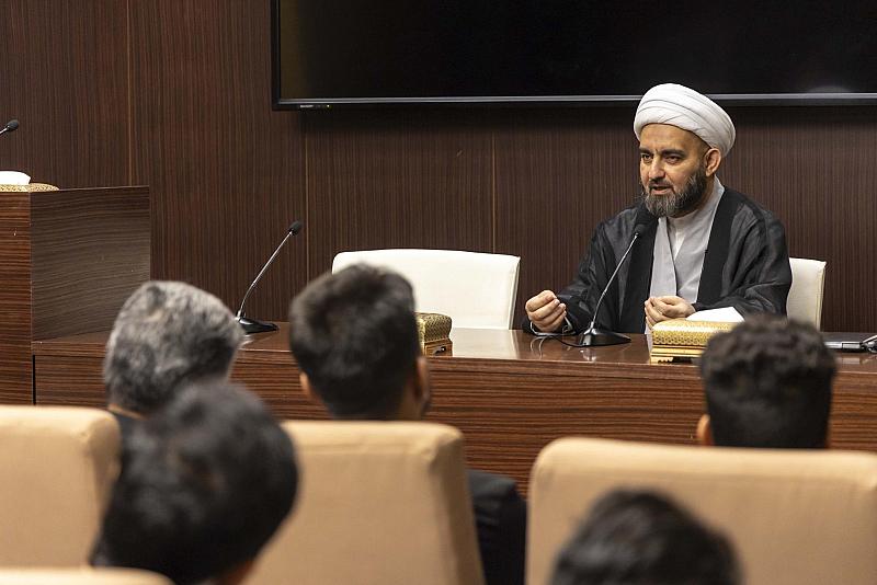 قسم الشؤون الفكرية يختتم برنامجه الثقافي لوفد شبابي من ميسان