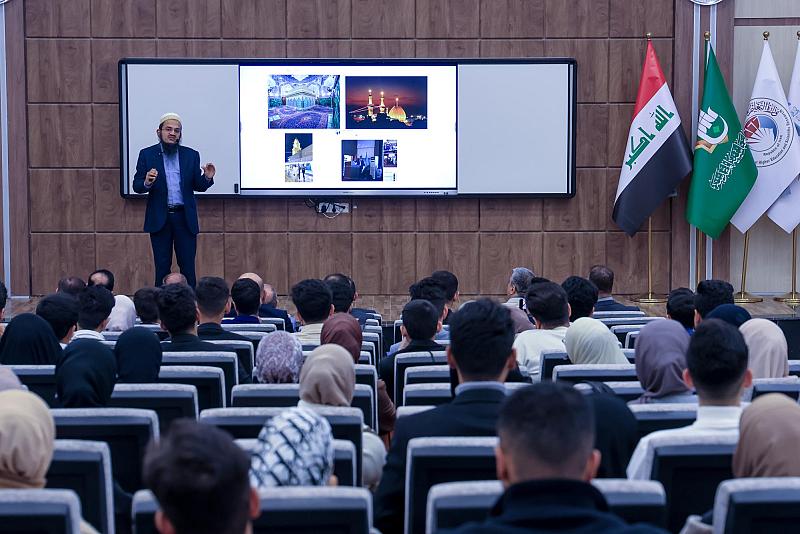 كلية الطب في جامعة الكفيل تقيم محاضرة حول إدارة المسار الطبي للطلبة
