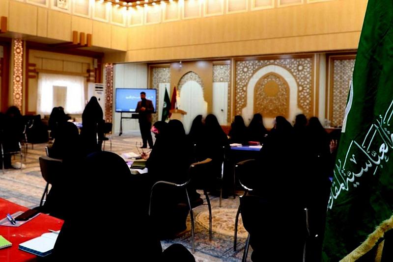 اختتام دورة تطوير ملاكات معهد القرآن الكريم النسوي في النجف
