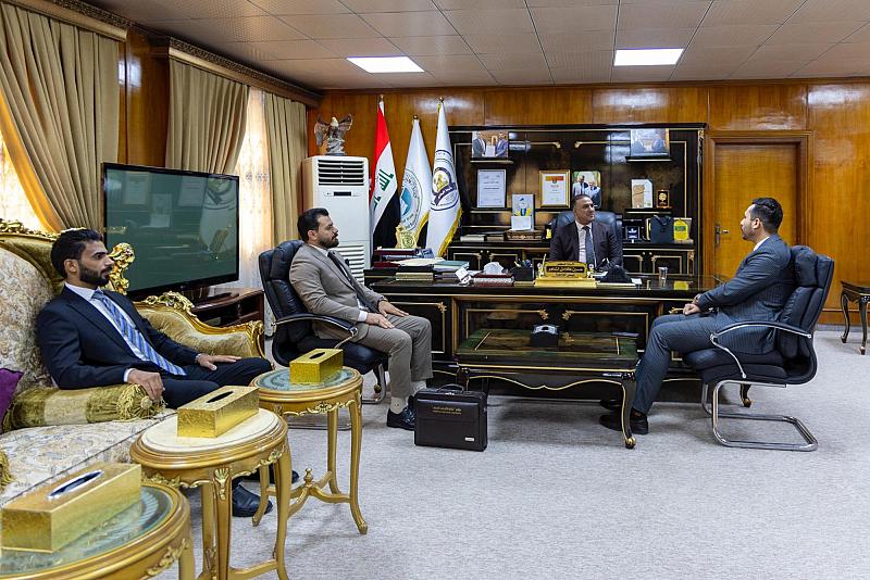 العتبة العباسية المقدسة تقدم دعوة لجامعة المثنى للمشاركة في الحفل المركزي لتخرج طلبة الجامعات العراقية