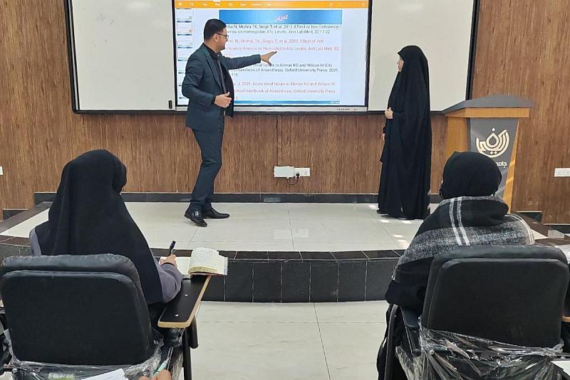 جامعة الكفيل تنظّم ورشةً حول مهارات كتابة البحث العلمي لطلبة المرحلة الرابعة