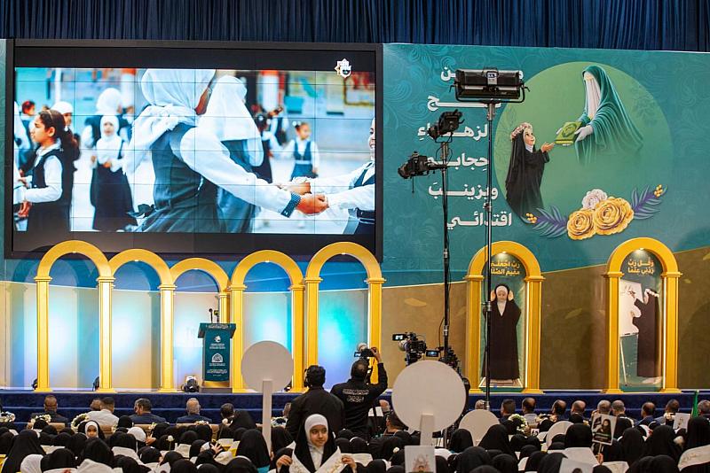 عرض فيلم عن مشروع الورود الفاطمية ضمن فعاليات حفل التكليف المركزي الثامن