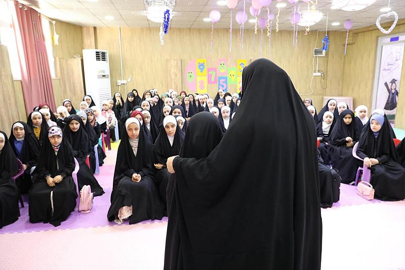 معهد القرآن الكريم النسوي يستقبل 225 طالبة ضمن برنامجه الترفيهي