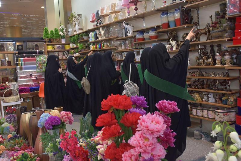 مركزُ الثقافة الأسريّة يستأنفُ العمل ببرنامجه (مبادئ الحياة الناجحة لليافعات)