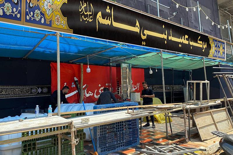 موكب عميد بني هاشم يستعدّ لتقديم خدماته لزائري أربعين الإمام الحسين (عليه السلام)