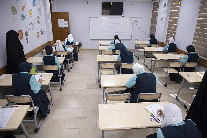 مجموعة العميد التعليمية: الامتحانات النهائيّة في ثانوية العميد للبنات تُجرى كما خُطّط لها