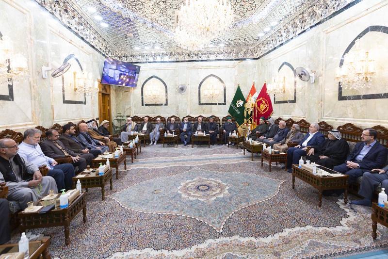 الأمين العام للعتبة العباسية يلتقي كُفلاء المواكب والهيئات الحسينيّة