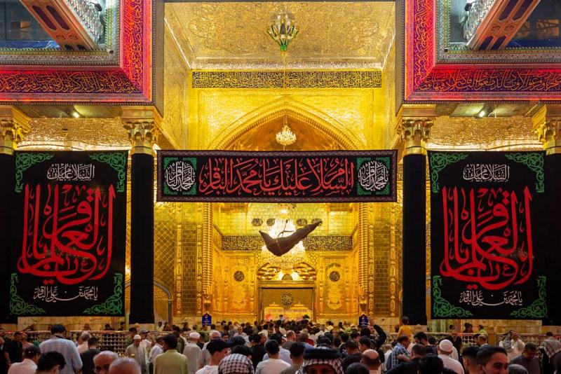 أحزانُ الإمام الباقر (عليه السلام) توشّحُ العتبةَ العبّاسية المقدّسة