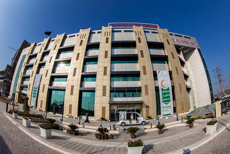 في مستشفى الكفيل.. نجاح عملية تبديل مفصل الركبة لمريضة تعاني أمراضًا مزمنة