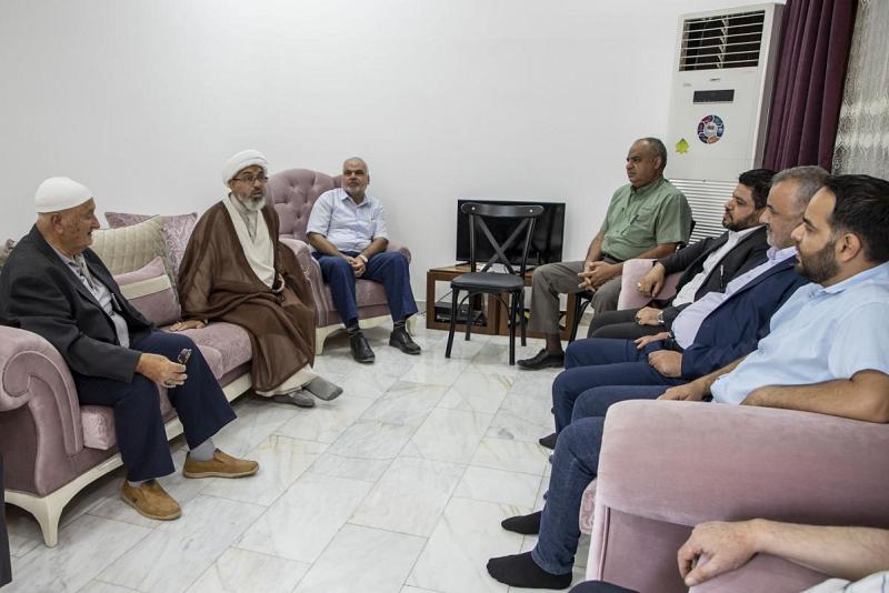 قسم الإعلام يكرم عدداً من الكتاب الرواد في مجلة صدى الروضتين