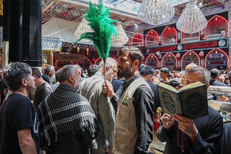 ملاكات قسم رعاية الصحن الشريف تنظّم انسيابية دخول زائري الأربعين وخروجهم