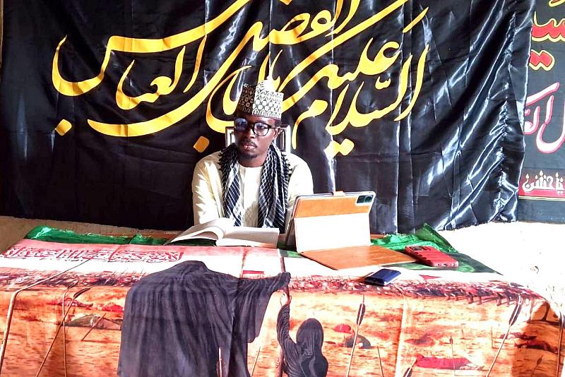 العتبة العباسية تقيم دورة في الفقه والعقائد لمجموعة من الشباب والناشئة في نيجيريا