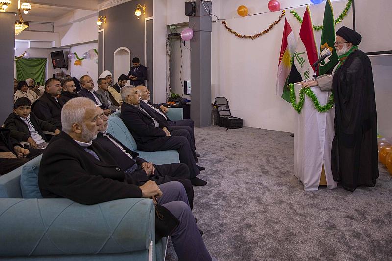 العتبة العباسية تحتفي بتكليف أكثر من 100 فتاة في محافظة السليمانية