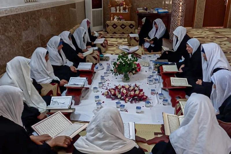 تنظيمُ أكثر من مائة ختمةٍ قرآنيّة نسويّة خلال شهر