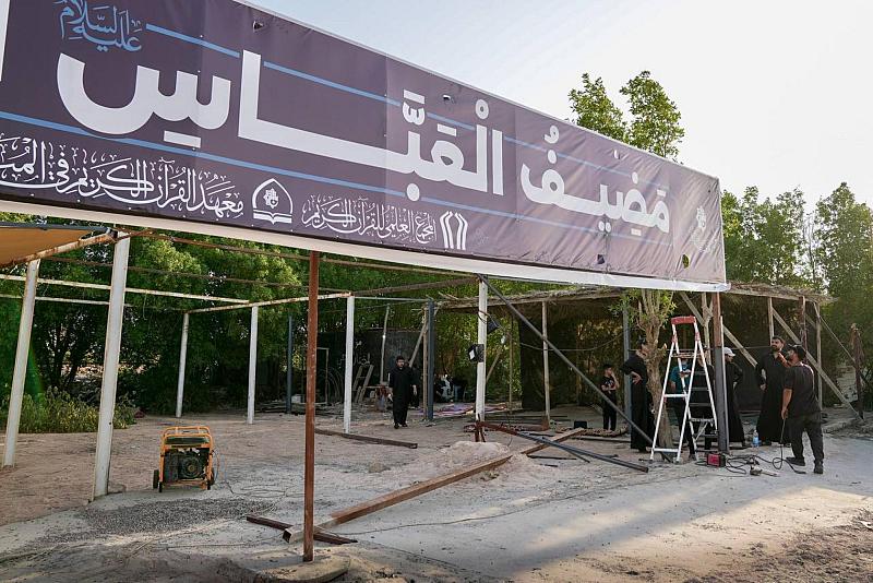 المجمع العلمي يشرع بنصب المحطات القرآنية في طريق الزائرين بالمثنى