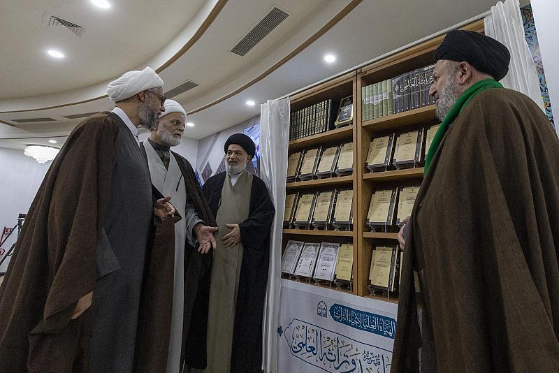 سماحة السيد الصافي يزيح الستار عن موسوعتي المناهل والسيد المجاهد