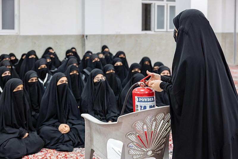 شعبة مدارس الكفيل النسوية تعلن تقديم خدماتها لأكثر من 61 ألف مستفيدة في زيارة الأربعين