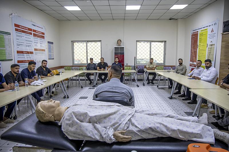 قسم الشؤون الطبية يشارك في دورة تدريبية متخصصة بطب الحشود
