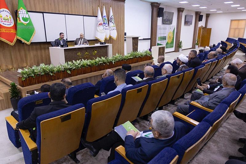 دراسة تحليلية نقدية تتناول القرآن الكريم ودعوى الانتحال من المصادر الكتابية