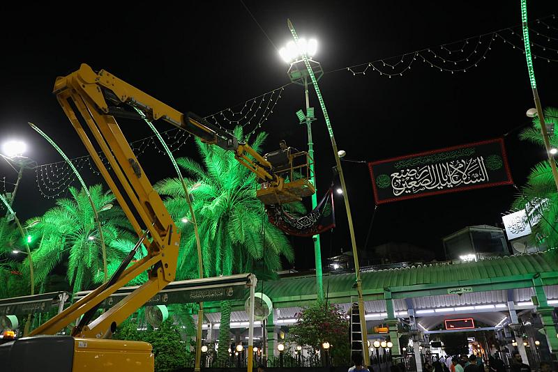 منطقة ما بين الحرمين تتّشح بالسواد تزامناً مع قرب حلول شهر محرّم