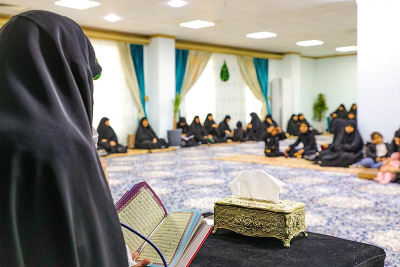 الخطابة الحسينية النسوية تقيم العزاء بذكرى شهادة الإمام علي الهادي (عليه السلام)