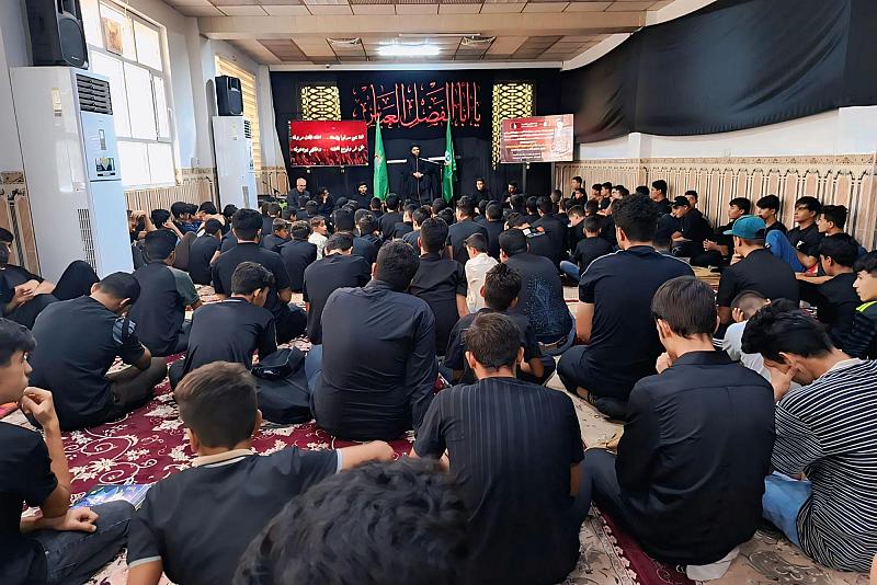 قسم الشؤون الفكرية يقدّم محاضرة عن دور الإمام السجاد (عليه السلام) بعد واقعة الطفّ