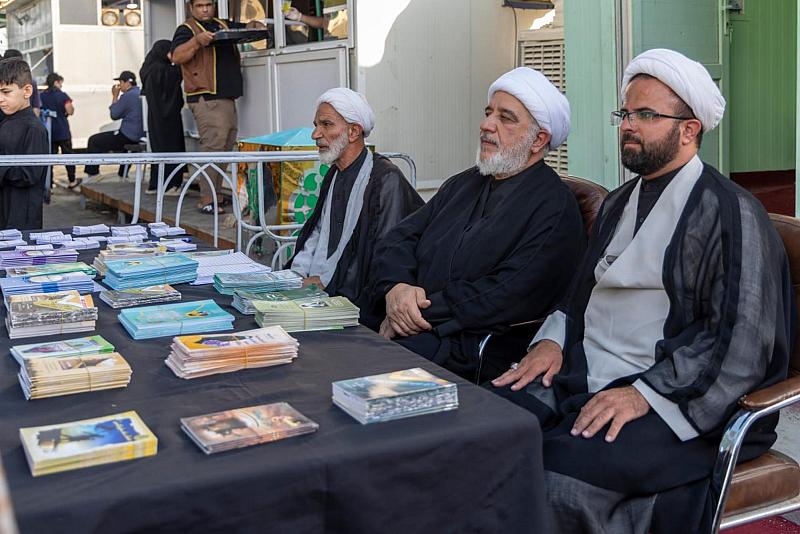 قسم الشؤون الدينية يفتتح محطة للإجابة عن الاستفتاءات الشرعية لزائري الأربعين