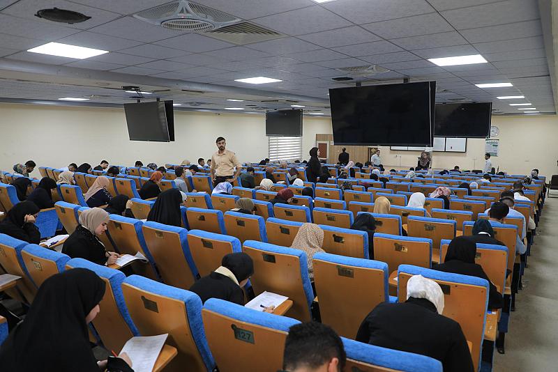 جامعة العميد: الامتحانات النهائية للعام الحالي تُجرى وفق متطلّبات الرصانة العلمية