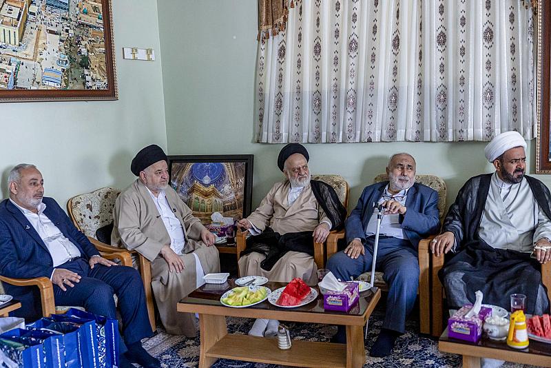 وفد العتبة العباسية المقدسة يزور مكتب المرجعية الدينية العليا في قم المقدسة