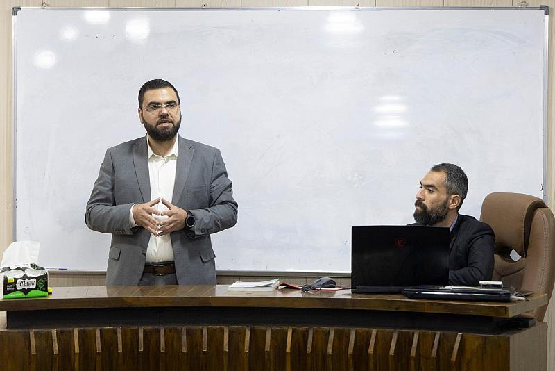 قسم الشؤون الفكرية يقدم دورة عن فهرسة المصادر المكتبية في الجامعة المستنصرية