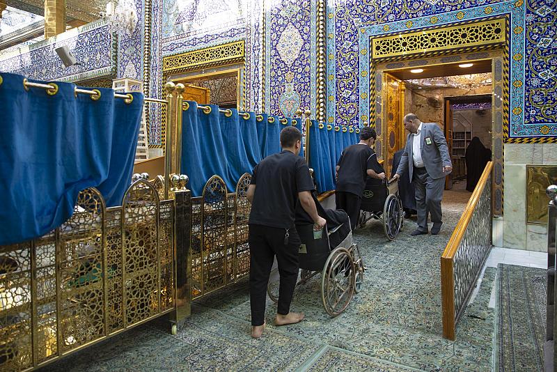 قسم الشؤون الخدمية يوفر 300 عربة لذوي الاحتياجات الخاصة والأطفال عبر منافذ متعددة