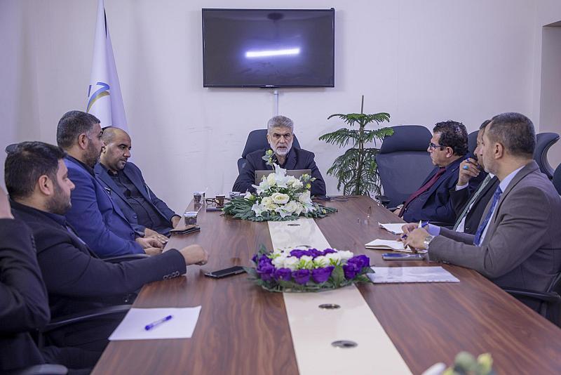 أكاديمية التطوير الإداري والجامعة المستنصرية تبحثان سبل تعزيز التعاون العلمي