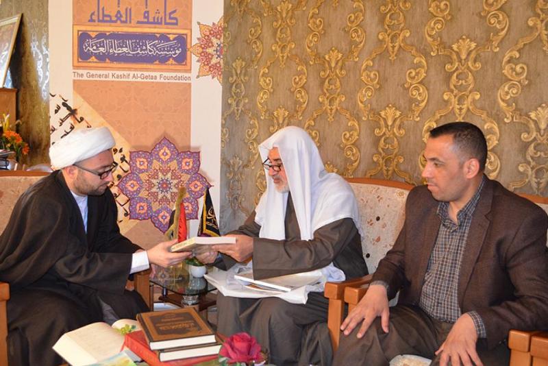 بغية فتح قنوات للتعاون والعمل المشترك: وفدٌ من مركز تراث كربلاء يزور مؤسسة كاشف الغطاء العامة ...