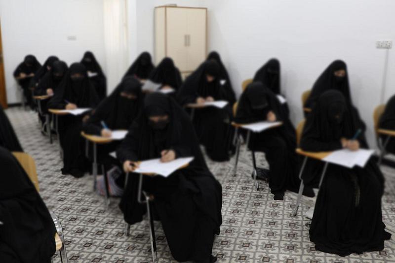 معهد القرآن الكريم النّسوي يُقيم سلسلة من الاختبارات لحافظات الدّورات الدائمة