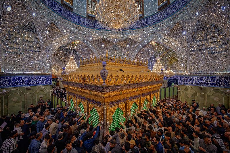 العتبة العباسية المقدسة تفتح باب التسجيل لتأدية الزيارة بالإنابة في ليلة الجمعة