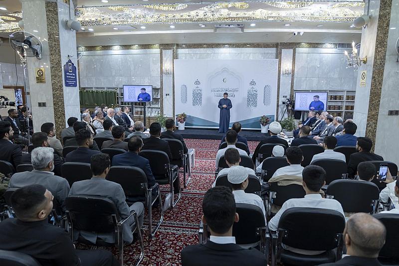 قسم التطوير ينظّم اجتماعًا مفتوحًا لعرض ما أنجزه في برنامج حفظ نهج البلاغة