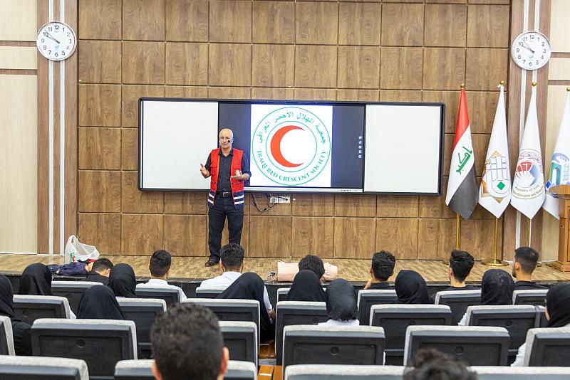 جامعة الكفيل تُطلق تدريباتها الصيفية لطلبة كلّية الطبّ استعداداً لزيارة الأربعين