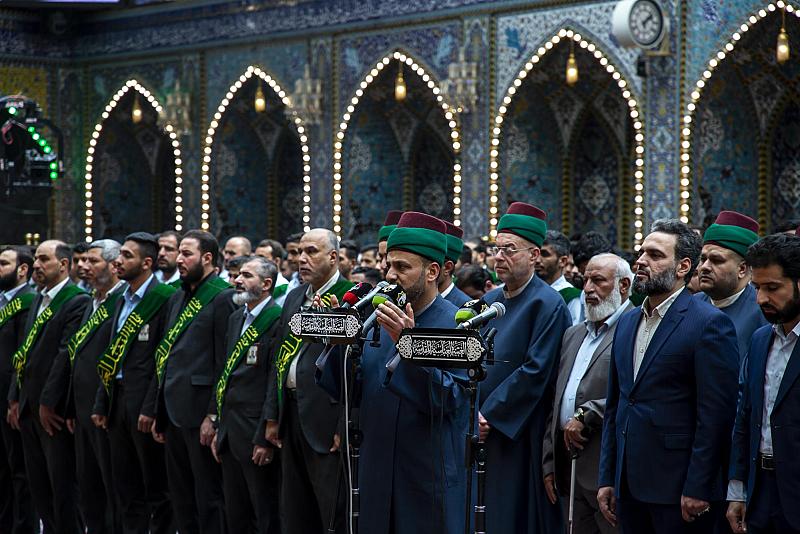 بالصور.. خَدَمة العتبة العبّاسية يؤدّون مراسيم الممارسة العبادية