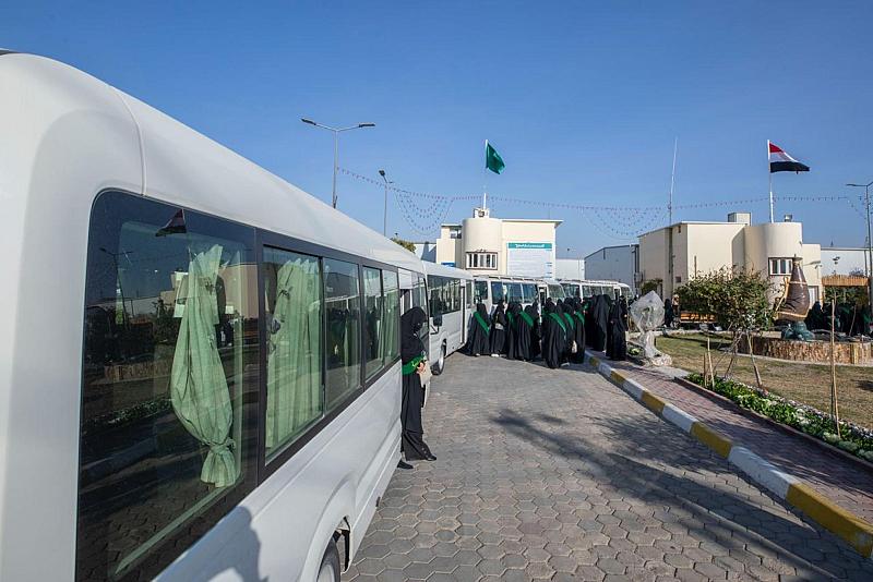 لليوم الثالث.. مجمع الشيخ الكليني يشهد توافد المشاركات في حفل تكريم الطالبات المرتديات العباءة العراقية