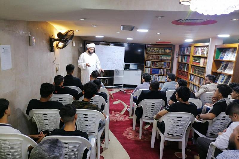 مُلتقى القمر ينظّم دوراتٍ لتعزيز الحضور الثقافيّ للشباب