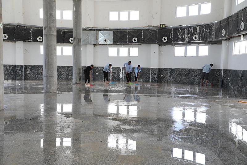 انتهاء الاستعدادات الخاصة بالحفل المركزي لتخرج طلبة الجامعات في مضيف العتبة العباسية