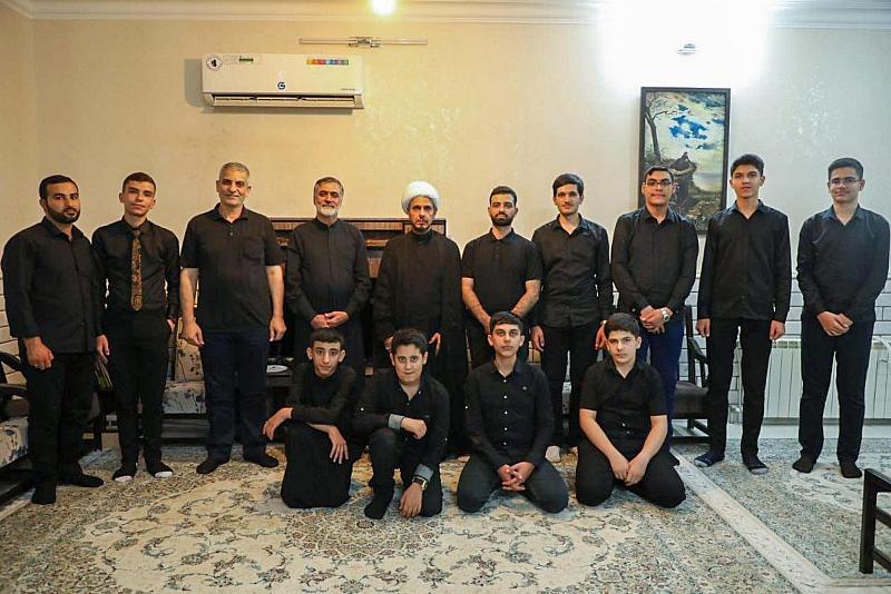 وفد المجمع العلمي يلتقي بالقارئ والحافظ حيدر الكعبي في مدينة قم 