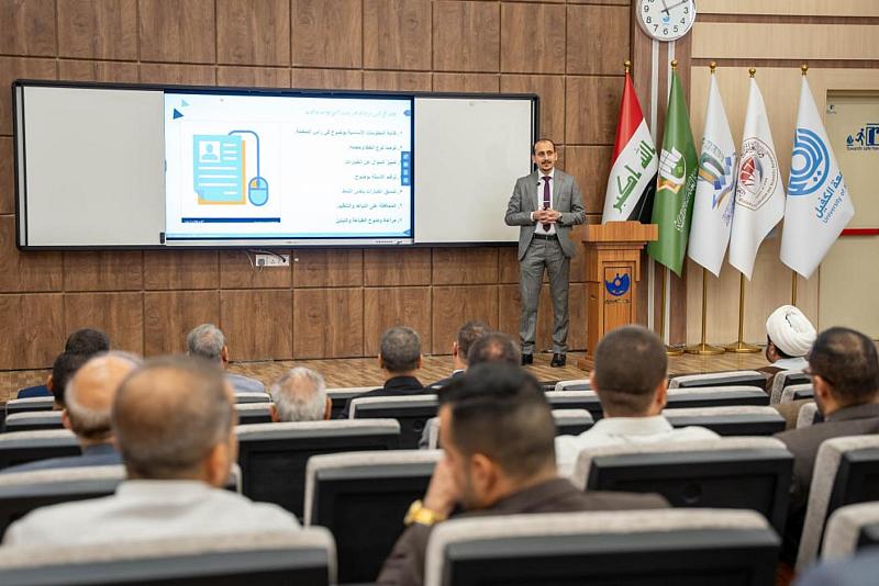 جامعة الكفيل تنظم سلسلة ورش علمية وتوعوية لتعزيز الوعي الأكاديمي والفكري لدى الطلبة